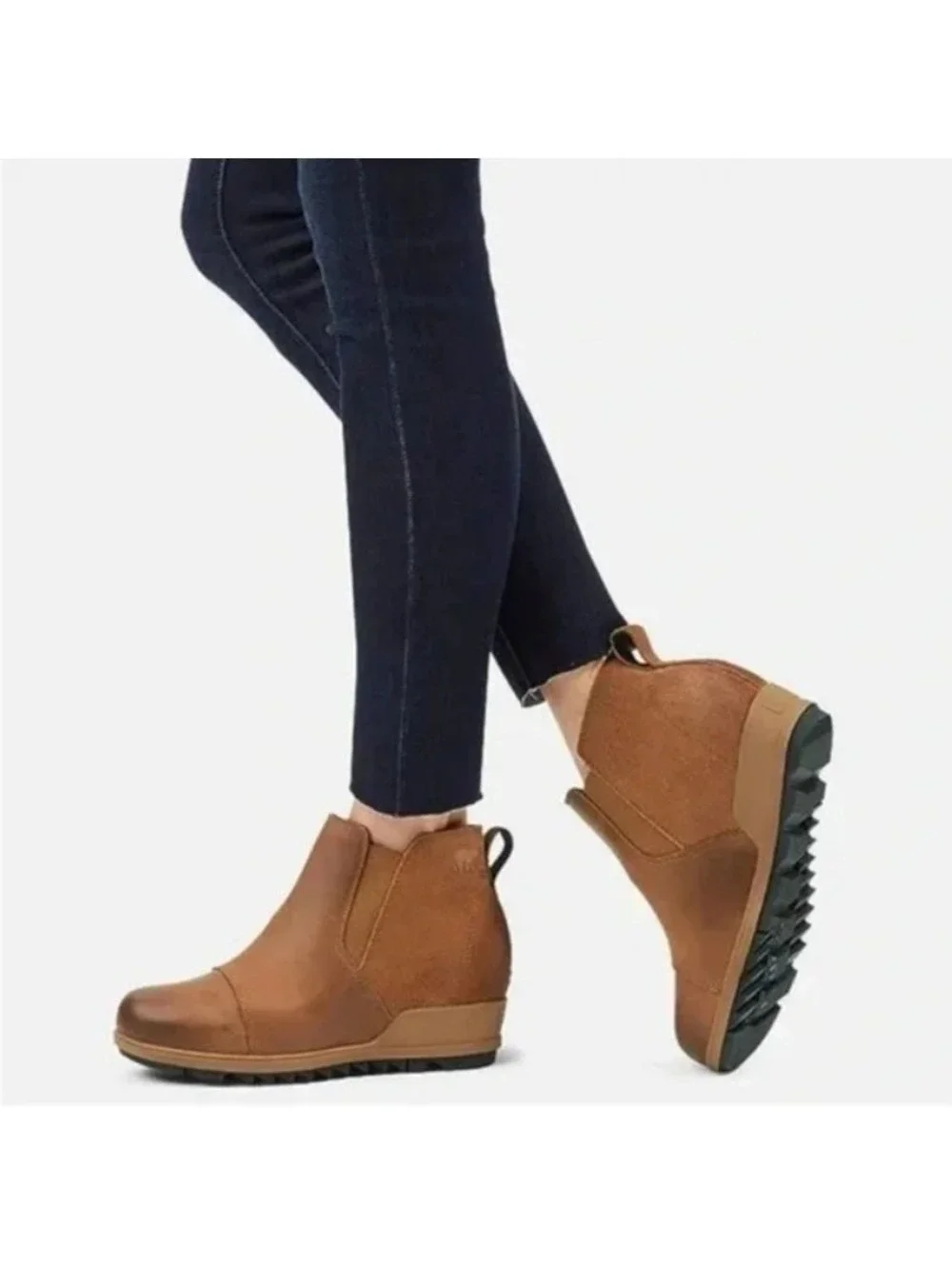 Sorel Women's Brown Leather Suede Wedge Ankle Boots Chelsea Style Size 8